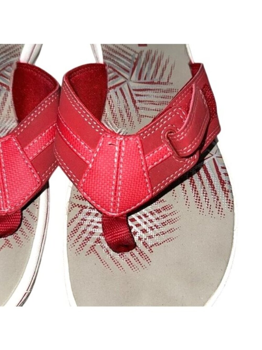 Clarks Collection Womens Red Sandals Size 7 Adjustable Strap Flip-Flops - Picture 2 of 8